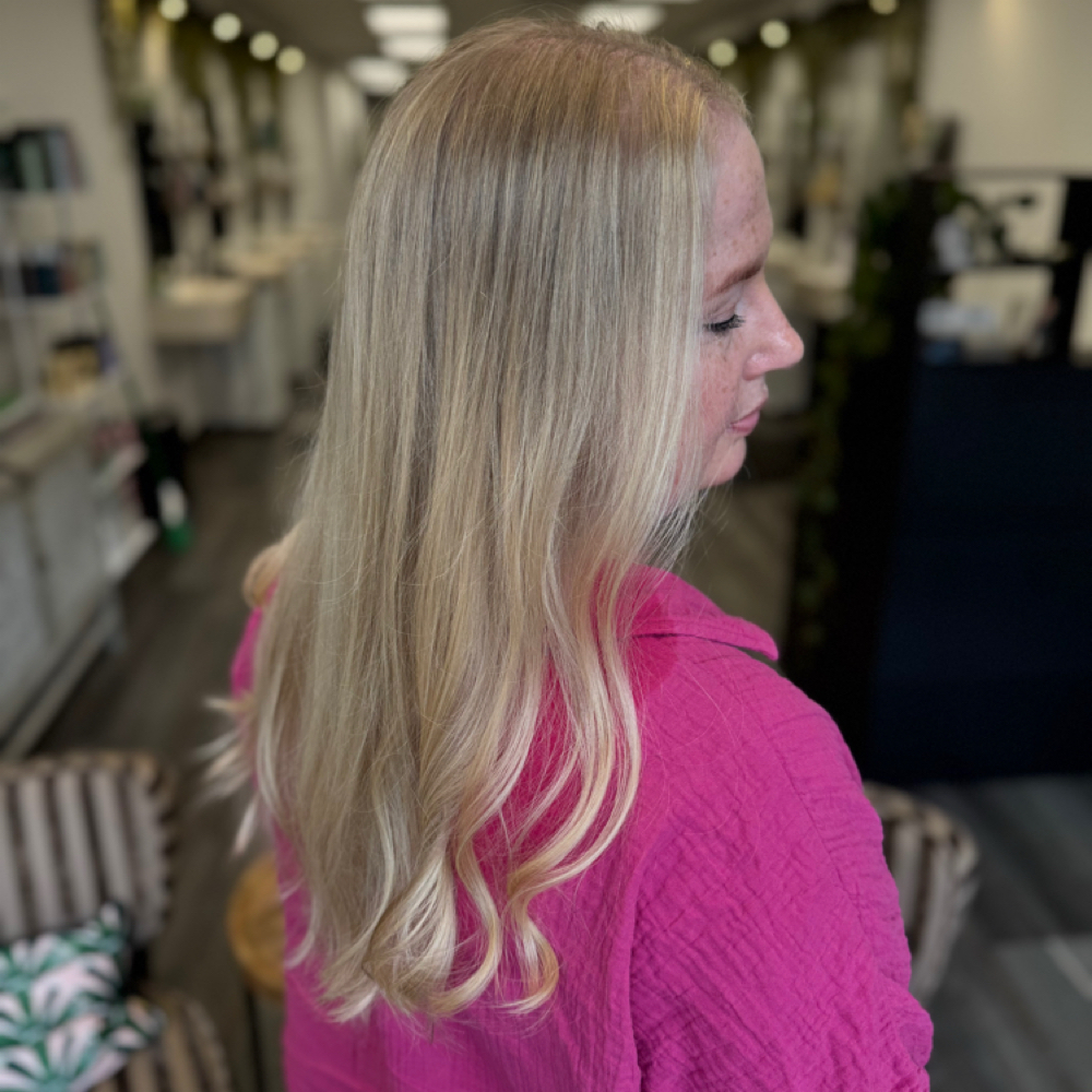 30 Minute Consultation at Sarah Holtz in Olney, IL