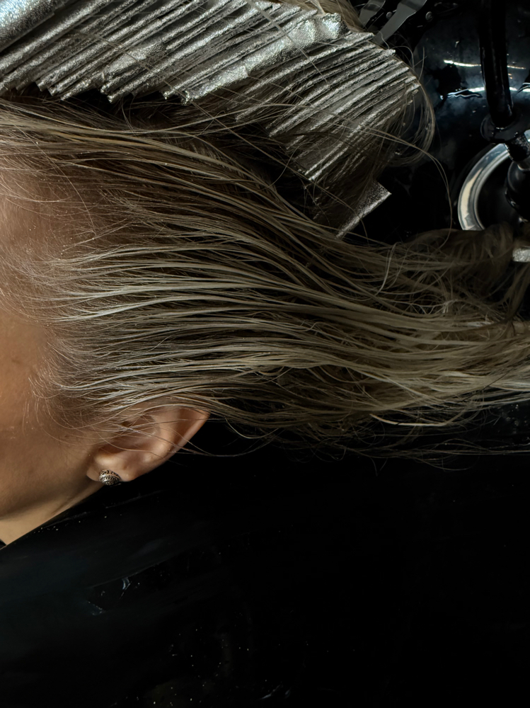 Gloss Refresh at HAIRBYRI in Uniontown, OH