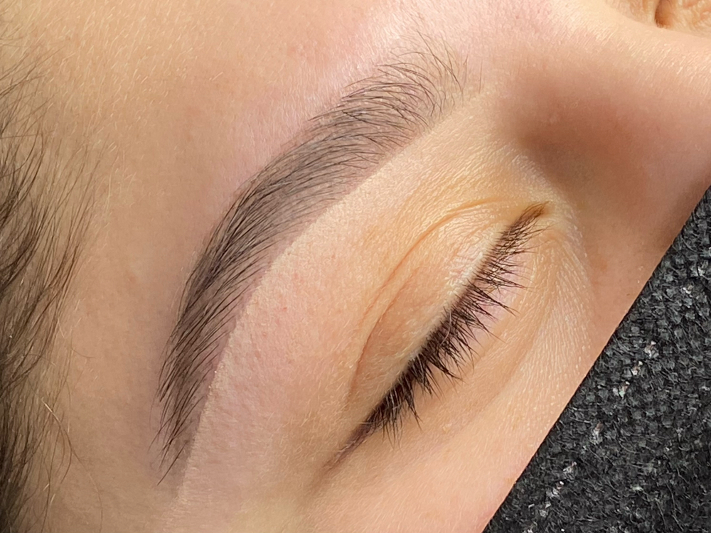 Brow Wax & Tint