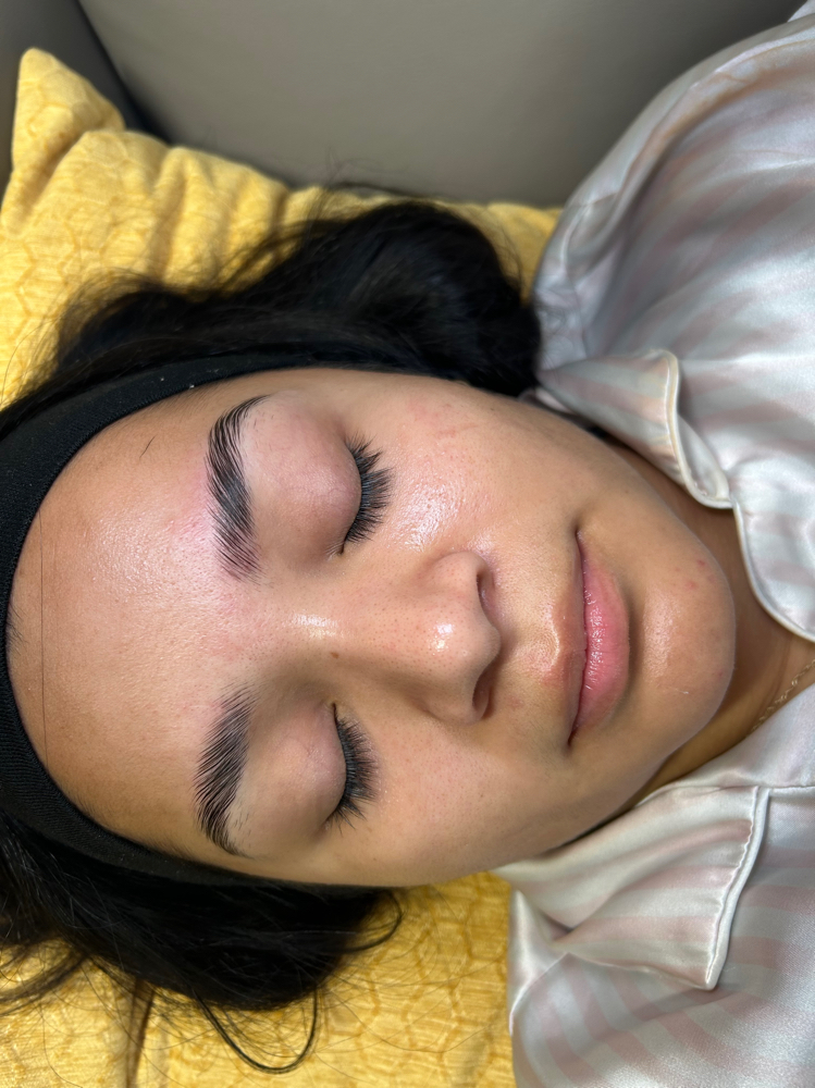 Brow lamination and Sculpt (wax)