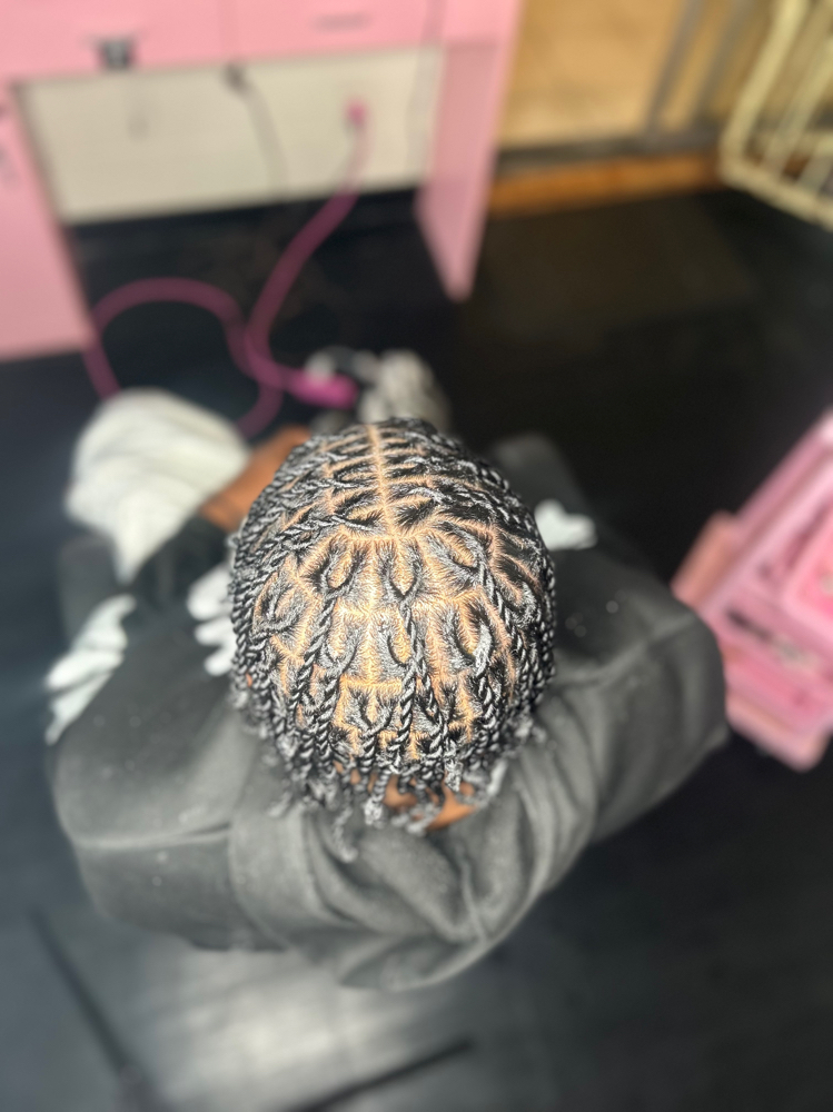 Kamikaze Two Strand Twists (Medium)