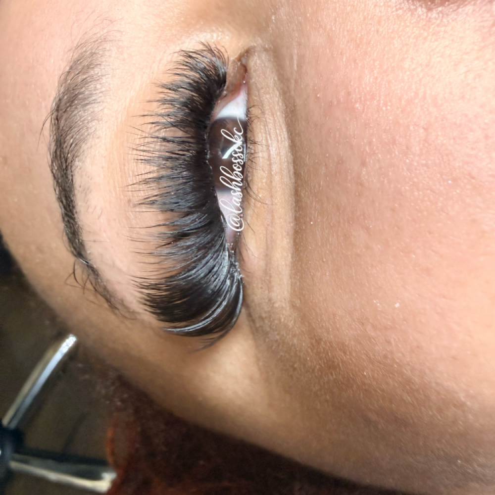 UV 3 WEEK MEGA VOLUME FILL at Artistry Lash And Brow Bar in Oklahoma City, OK