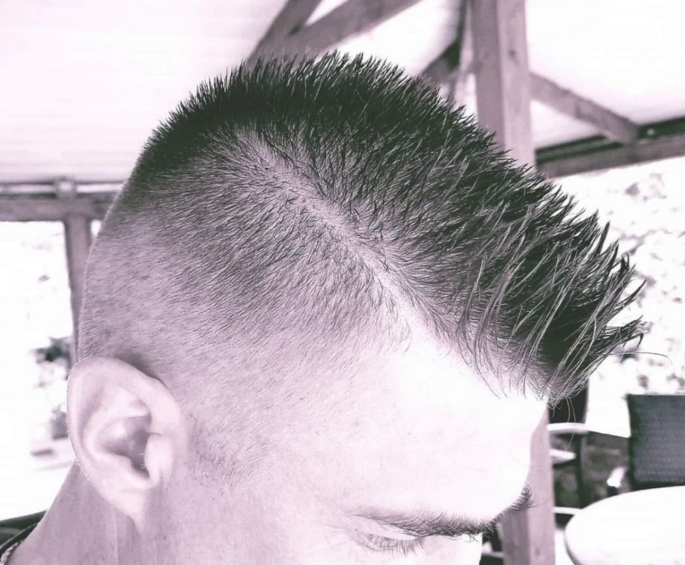 Haircut ( Man's)