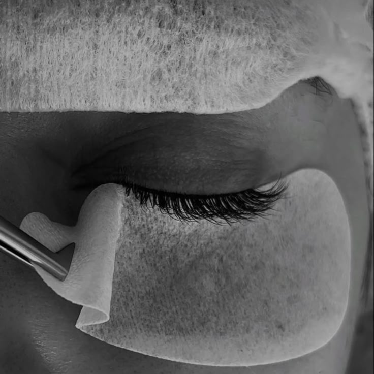 K Lash Lift + Mini Facial at bygisselleg in Pearland, TX