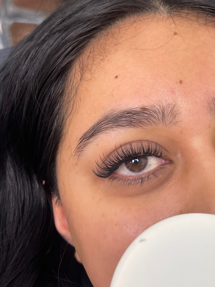 Wet set / Set Mojado at Lili's Beauty in revere, MA