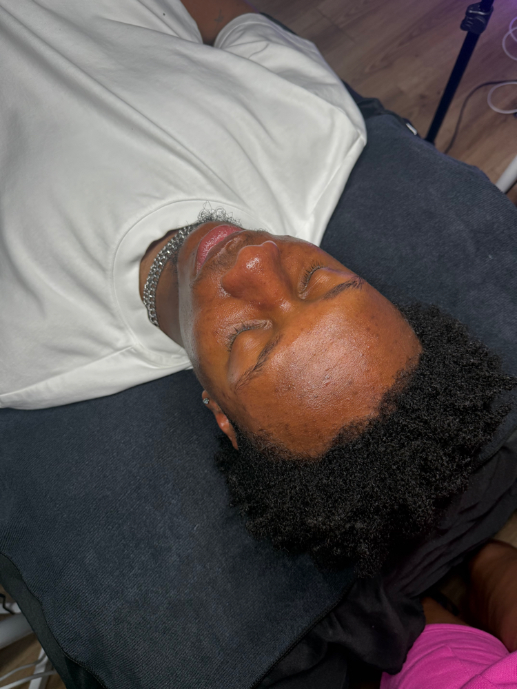 Classic Crew Facial