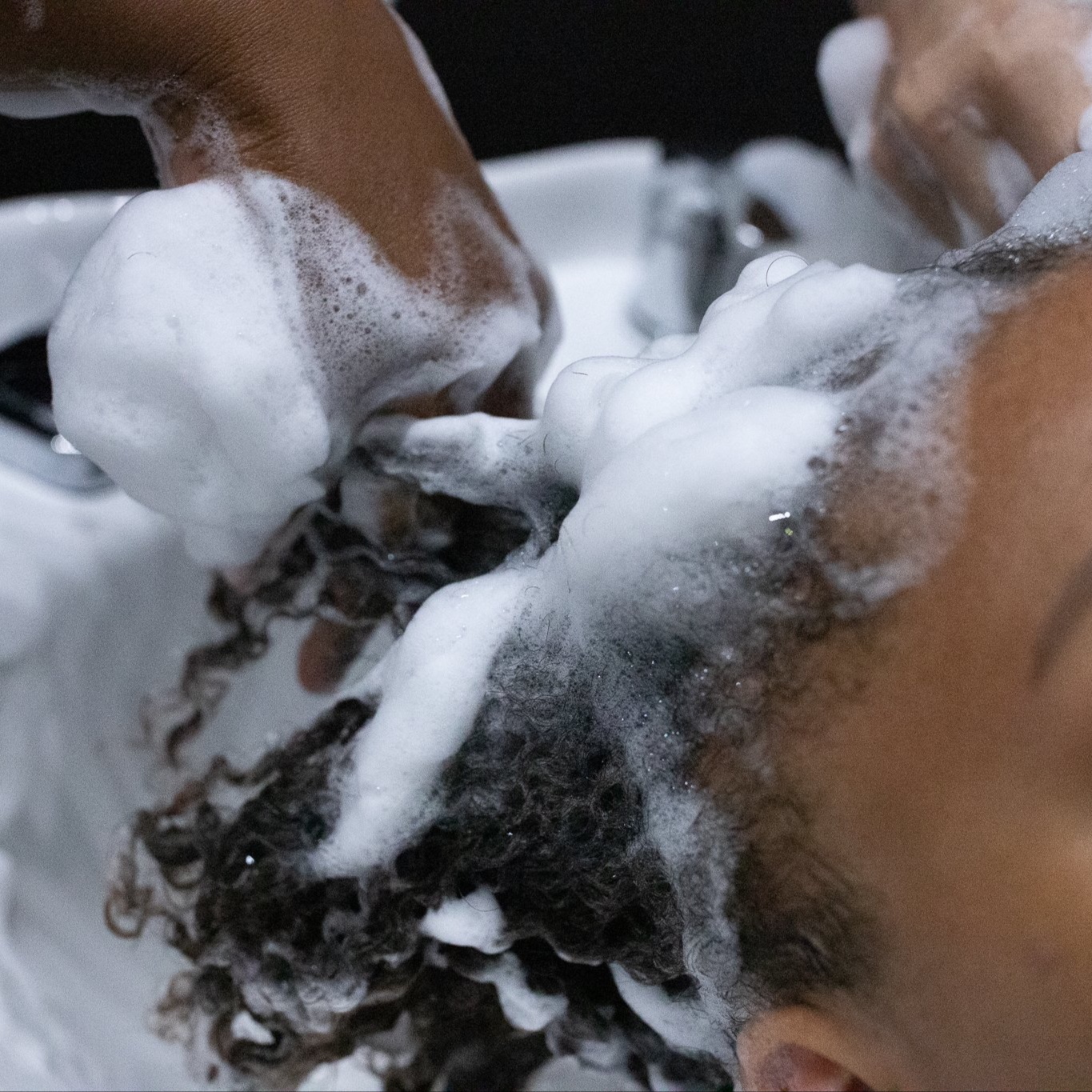 SHAMPOO STYLE at Glamour Bar Hair Care in Jackson, MS