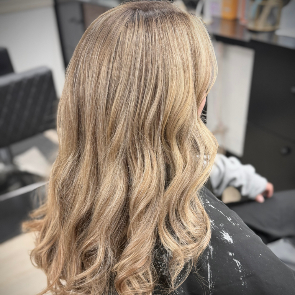 Full Foil Highlight at Dye Pretty in Watertown, NY