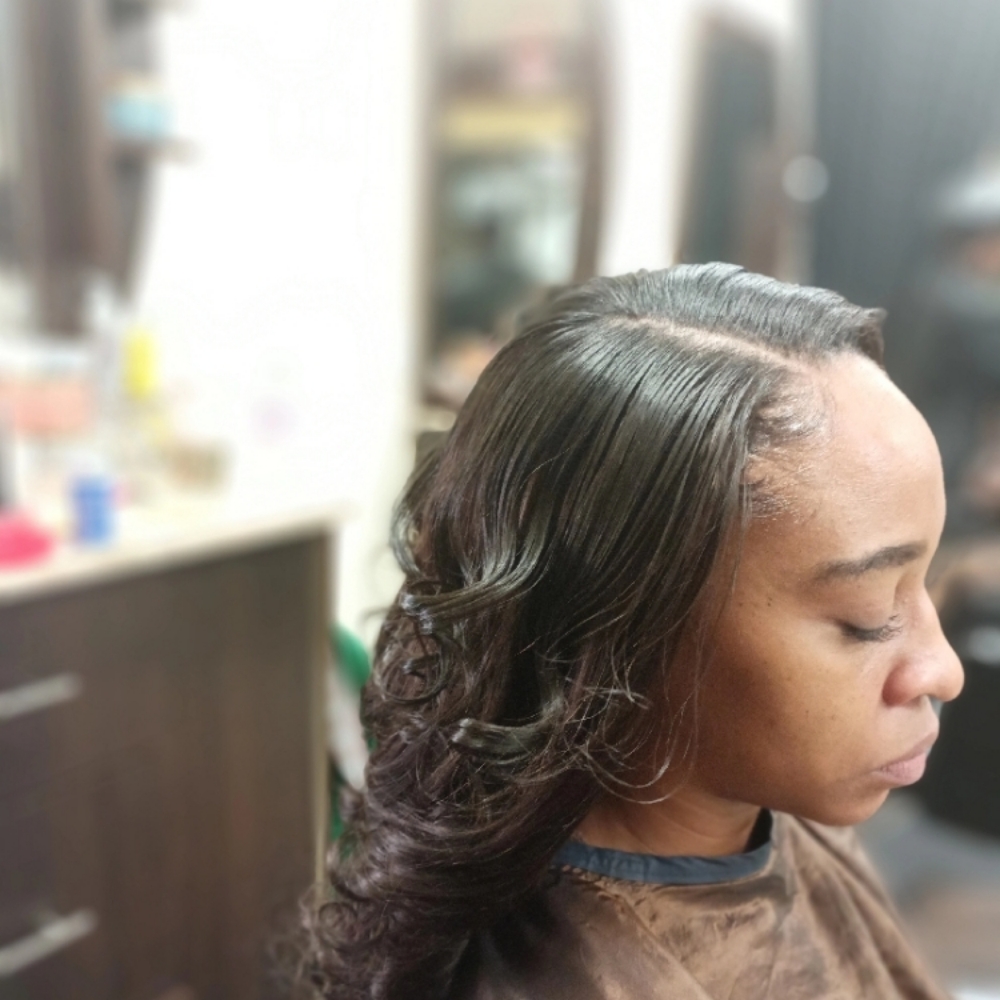 Sew In at Amazing Kinkz in Detroit, MI