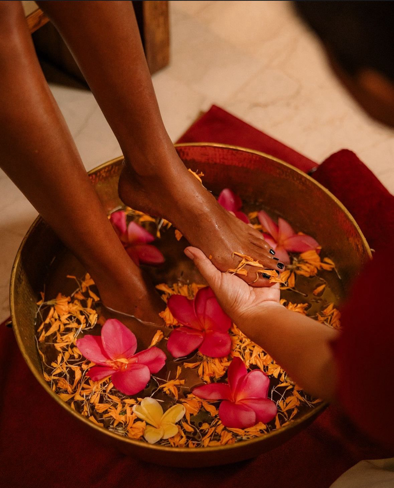 Toes
