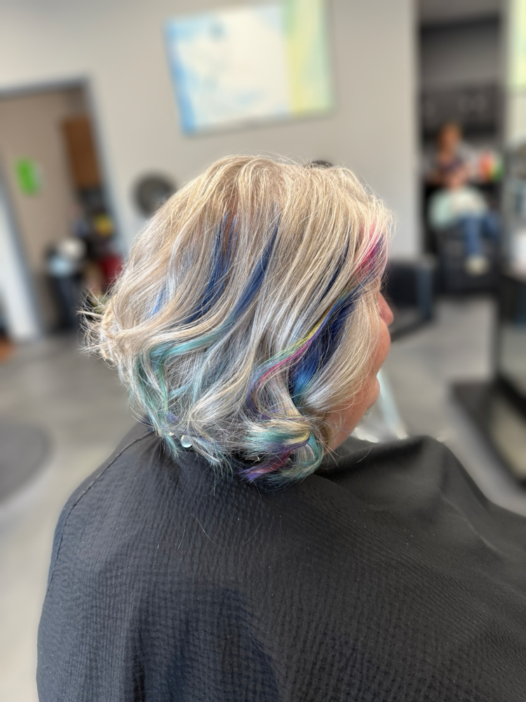Haircut & Style