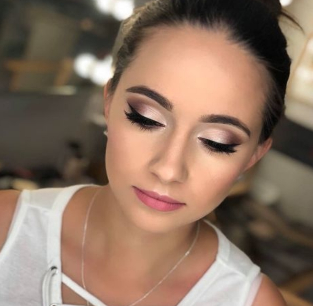 Homecoming / Prom- Makeup