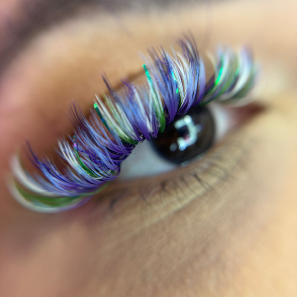 Color Lash Full Set at Bat Your Lashes in Peoria, AZ
