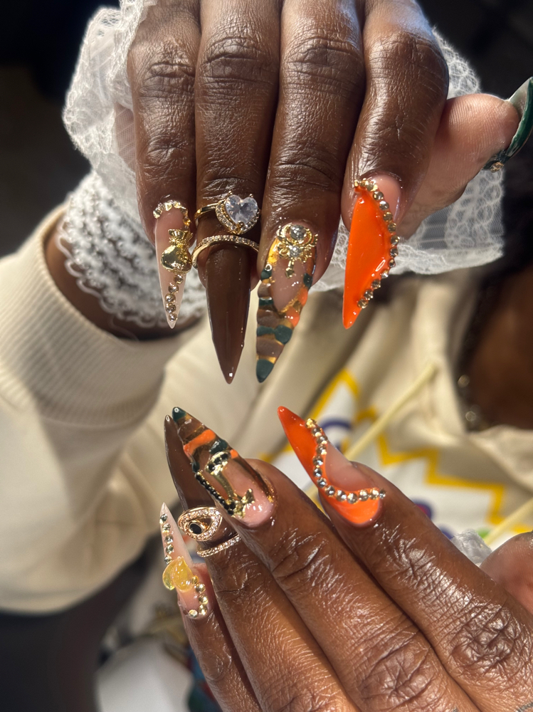 Nail Free Style