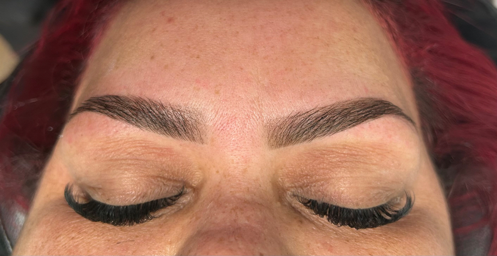 Brow Tinting