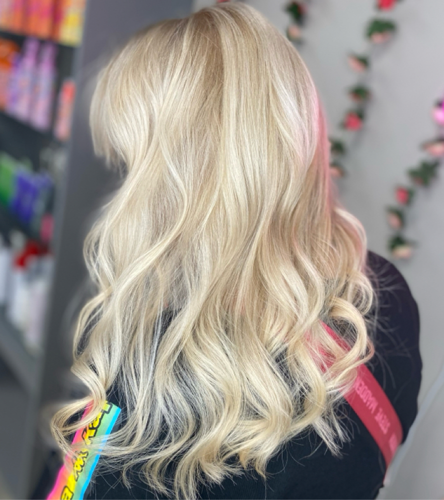 Hi Lights Full Head at Hair by Stefanie in Copperas Cove, TX