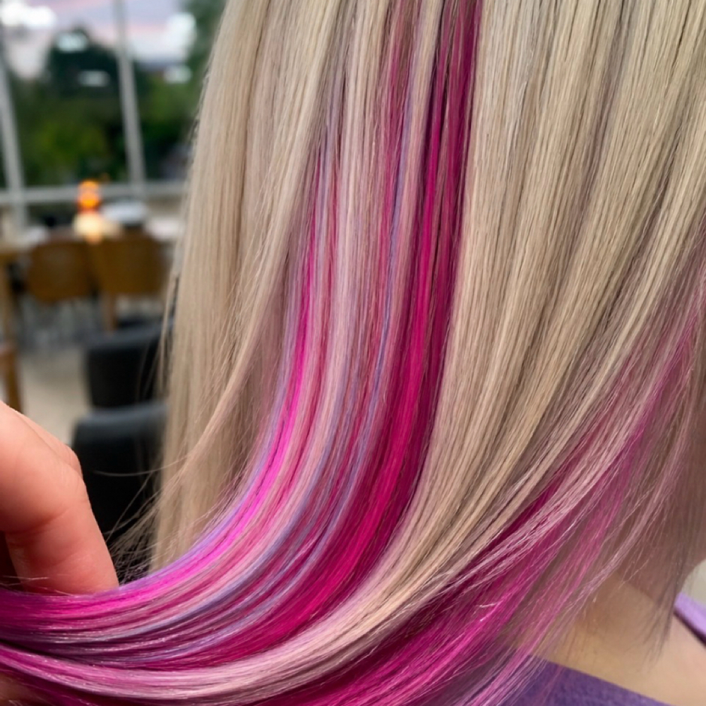 Vivid Colors Package at Nicole Rutherford @Bella Roots Salon in Spring Hill, TN