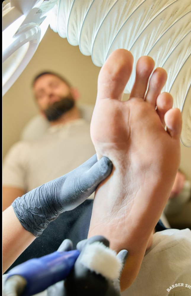 Men’s Pedicure W/Callus Treatment