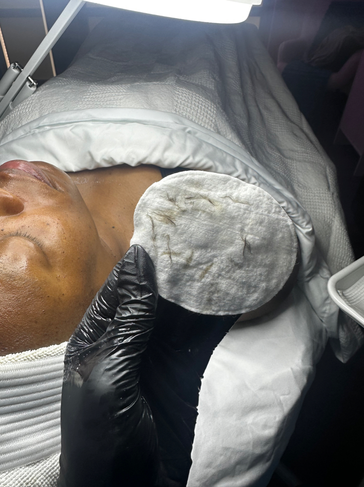 Return Client: Dermaplaning Facial