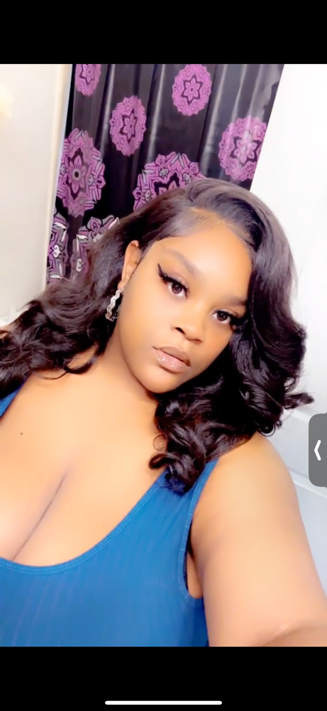Wig Installs at Oshi Wrote My Roots in Dallas, TX