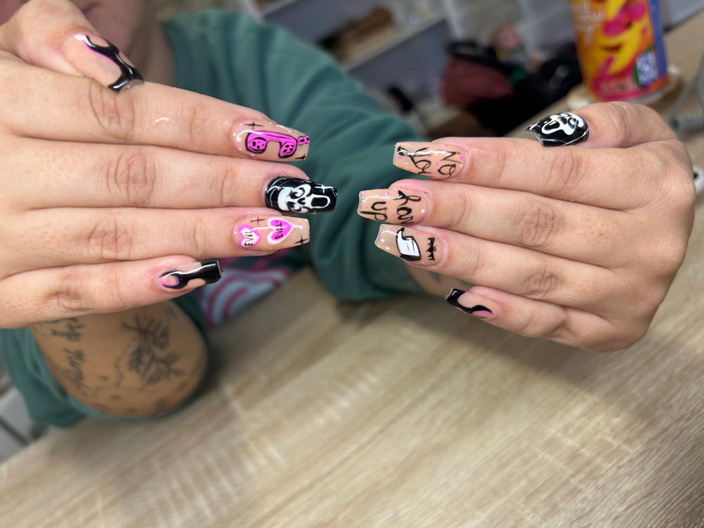 Full Set With Multiple Designs