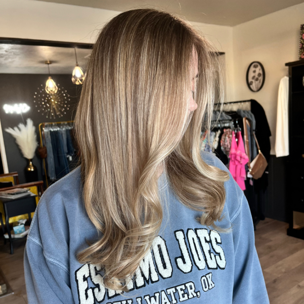 Shampoo & Style at BEAUTYXBRIANNA in Seminole, OK