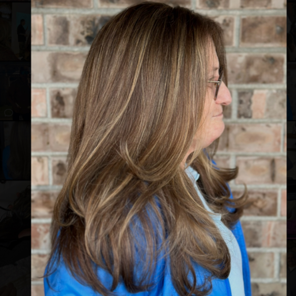 Shampoo & Blow out at Meraki Collective in Tacoma, WA