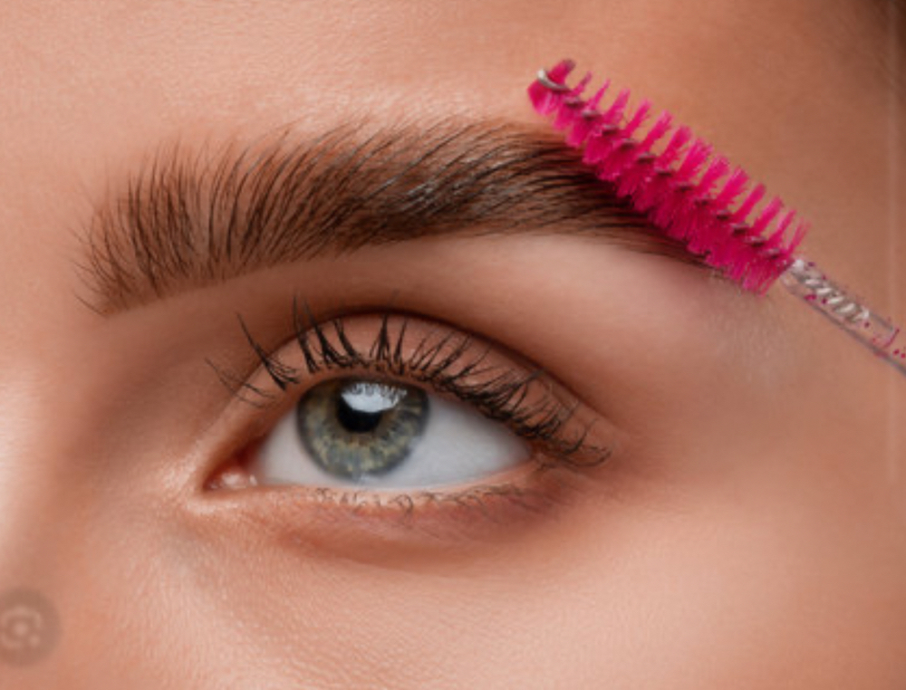 BROW SHAPE & TINT