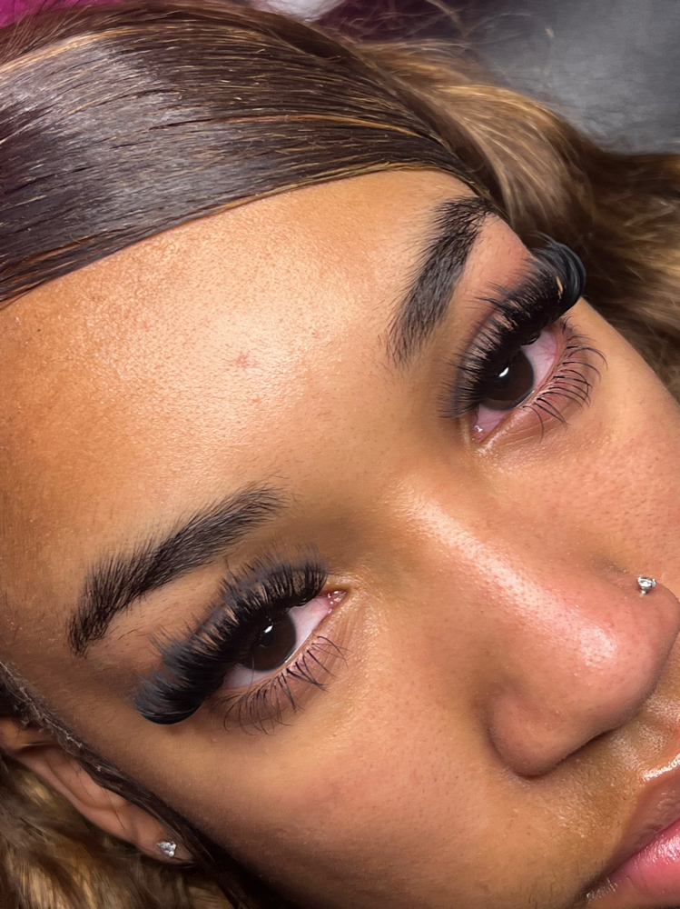 Bottom lashes