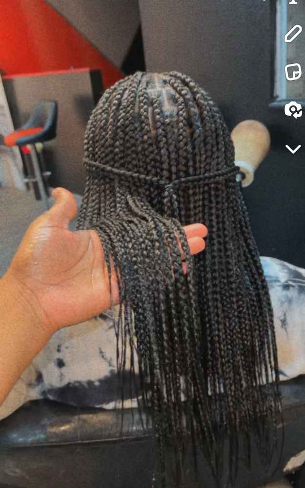 Smedium Knotless Midback