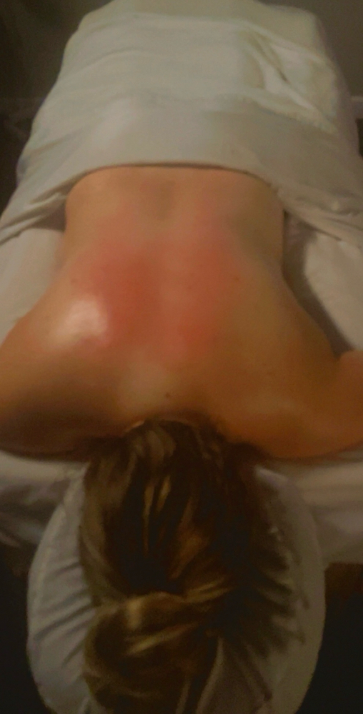 •Deep Tissue Massage•