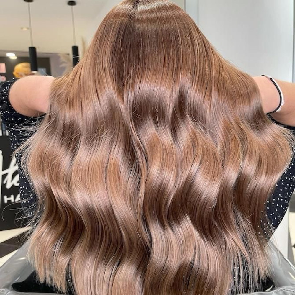 Gloss at Madilyn  Phipps in Wichita, KS