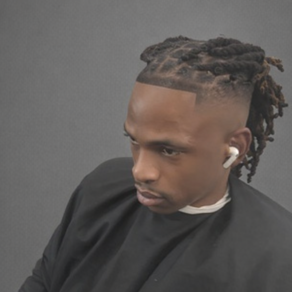 Lineup & Edge Up at Beyond Hair Braiding in Bronx, NY