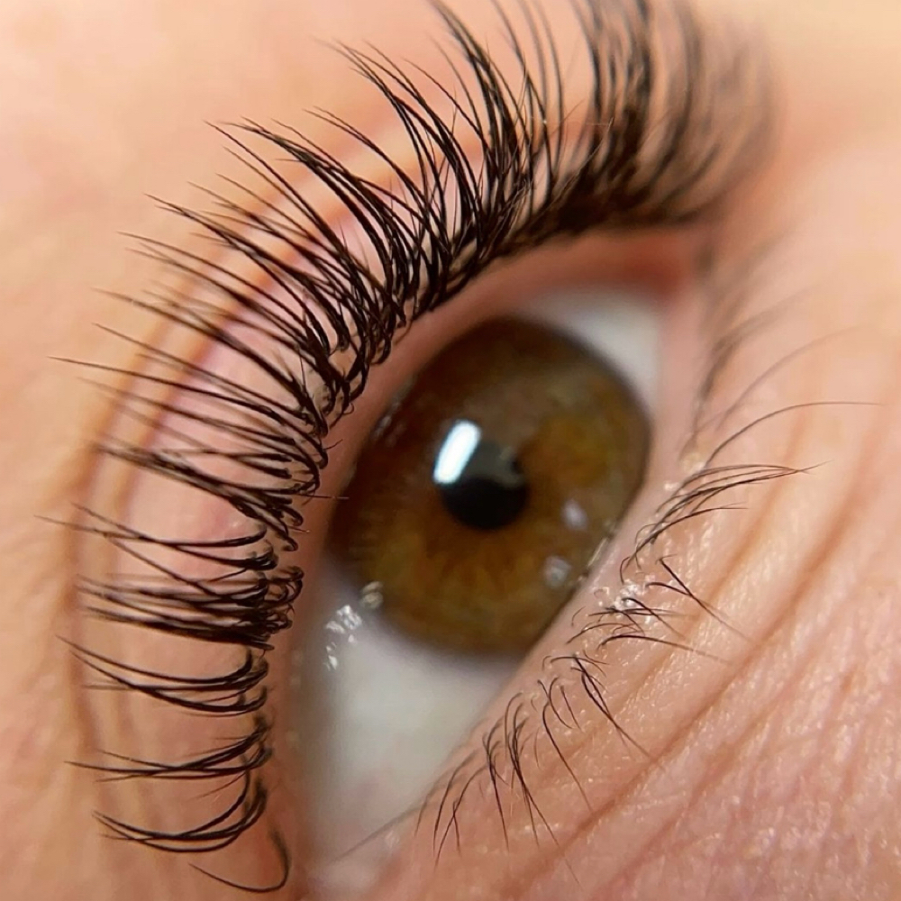 Classic Lash Extension Touch up at JE Beauty & spa in duluth, GA