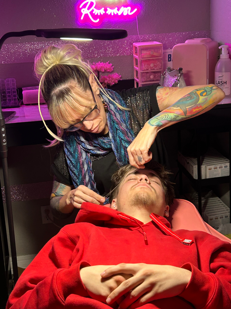 Upper Lip Threading