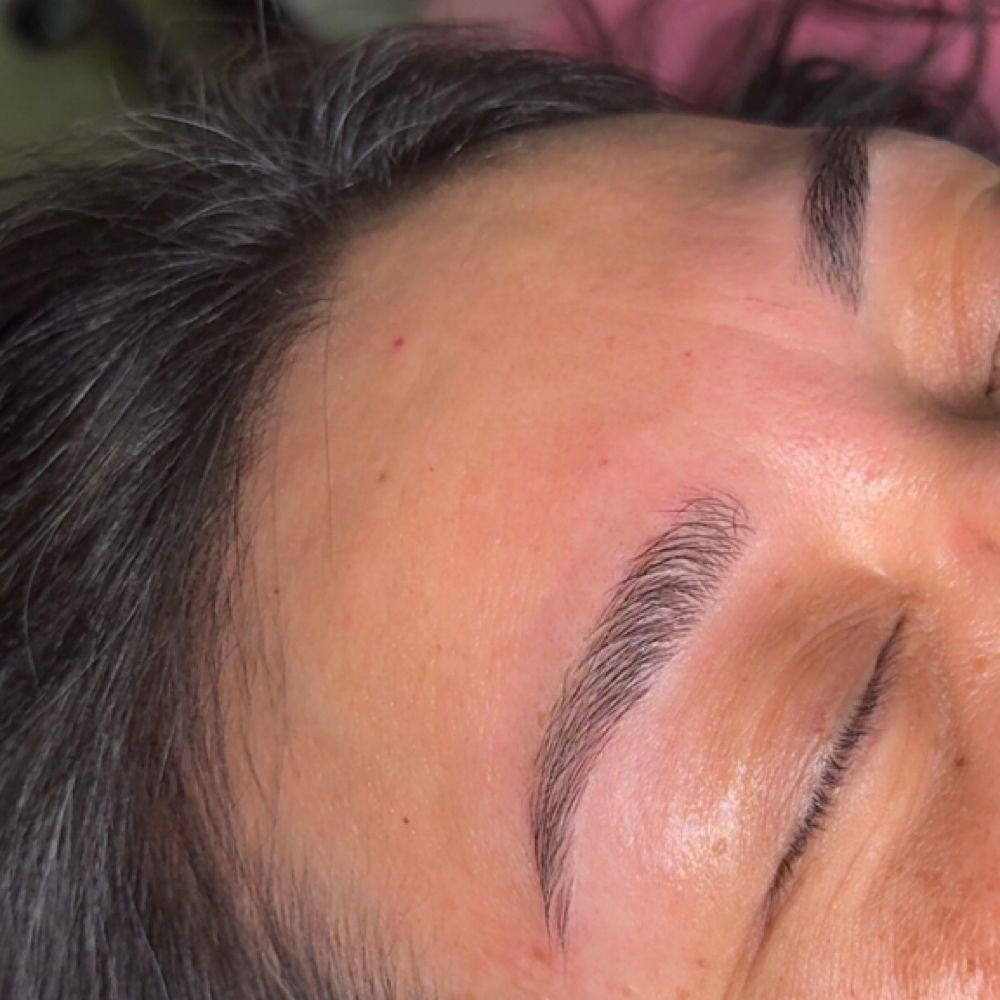 Eyebrow Wax at KD’s Beauty Lounge in ODonnell, TX