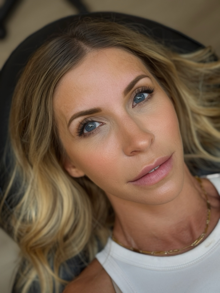 Brow Touch Up (8-12 weeks)