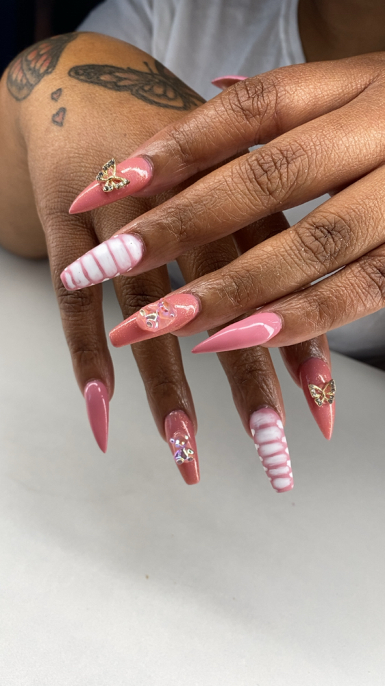 Acrylics at NailHeaded in Mendenhall, MS