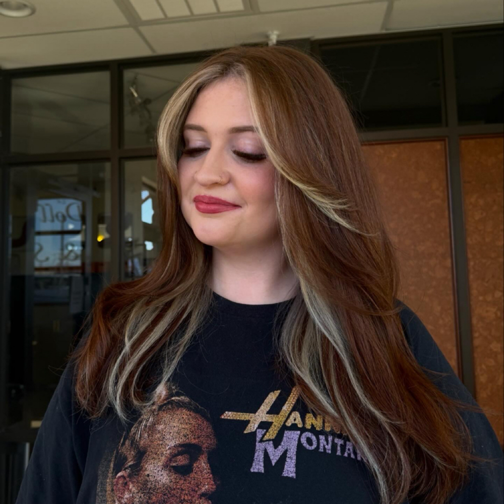 Money piece/ highlights at rylies roots in Lubbock, TX