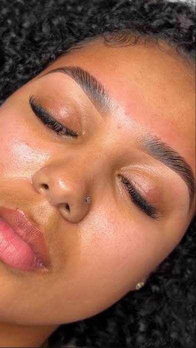 Brow Tint And Lamination