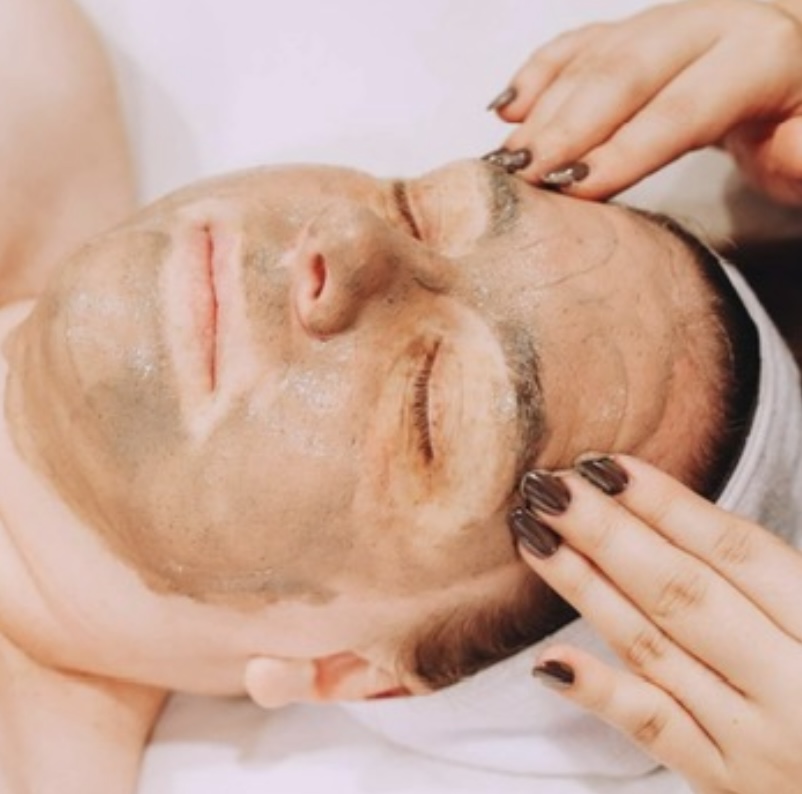 Express Dermaplaning