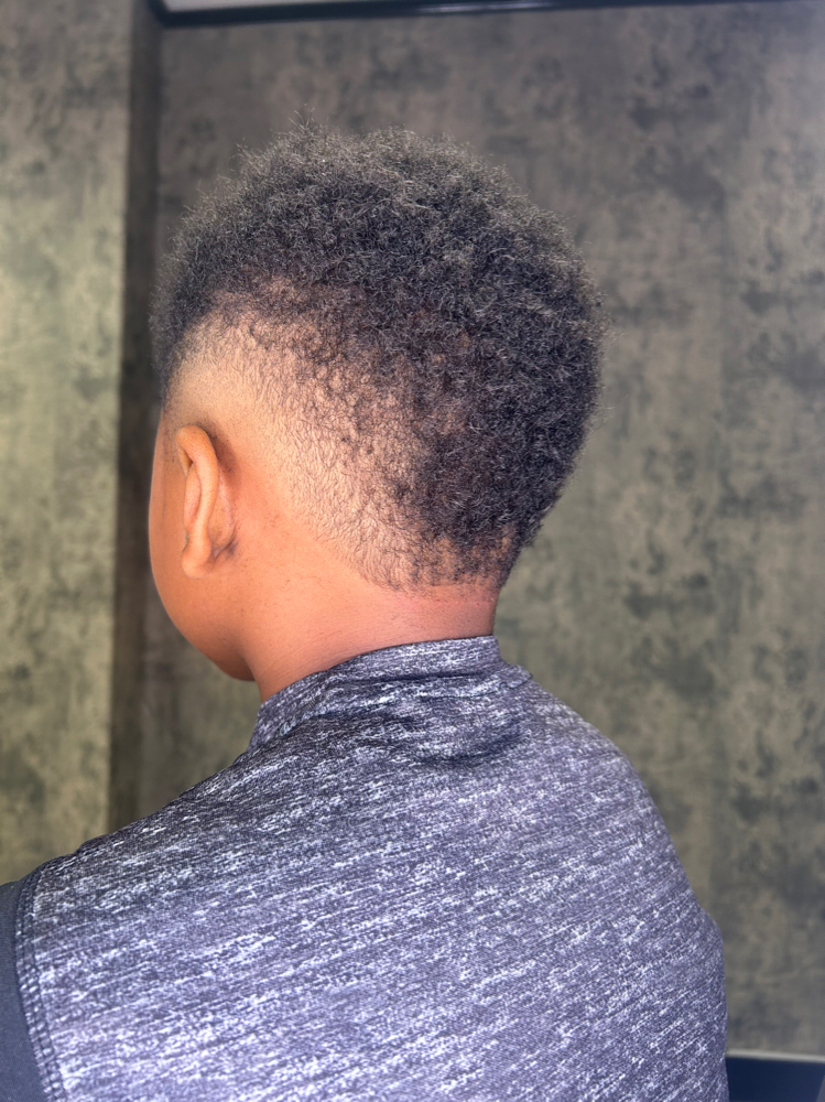 Kids Mowhawk/ Burst Fade