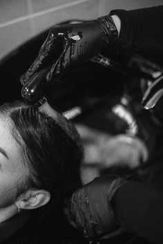 Women’s Cut+Shampoo/Style