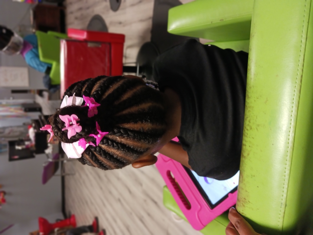 Kids Cornrow W/o Hair Sm