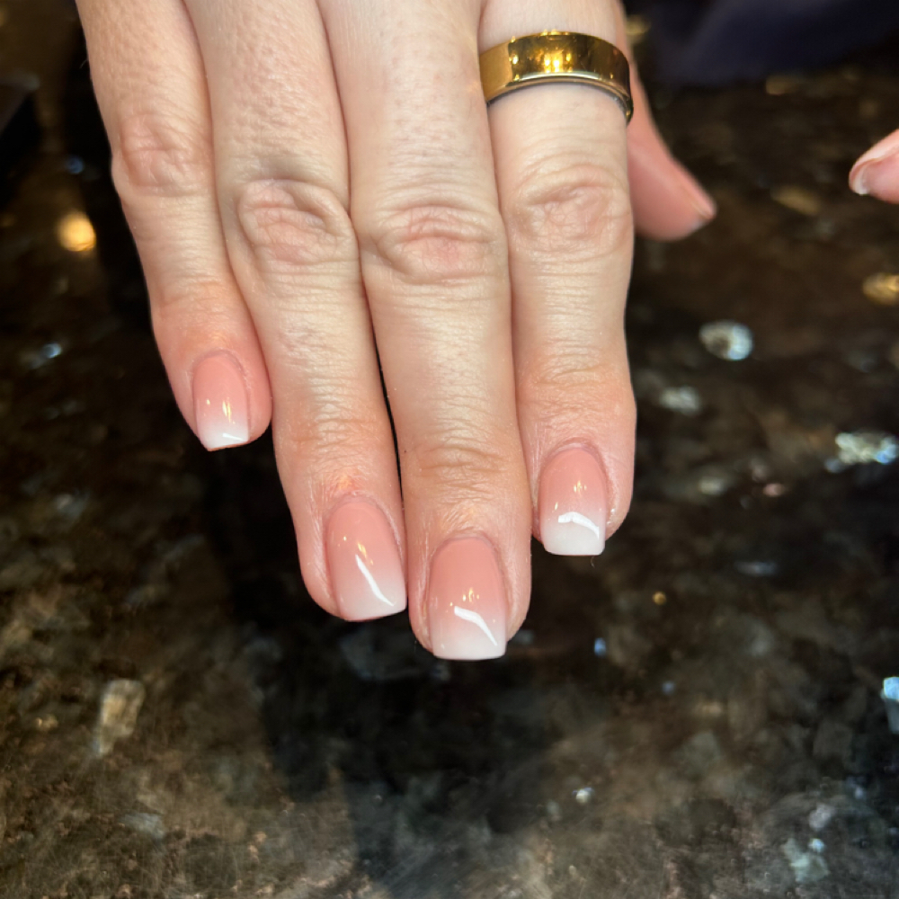 Shellac Manicure at jazz does nails in Bellevue, WA
