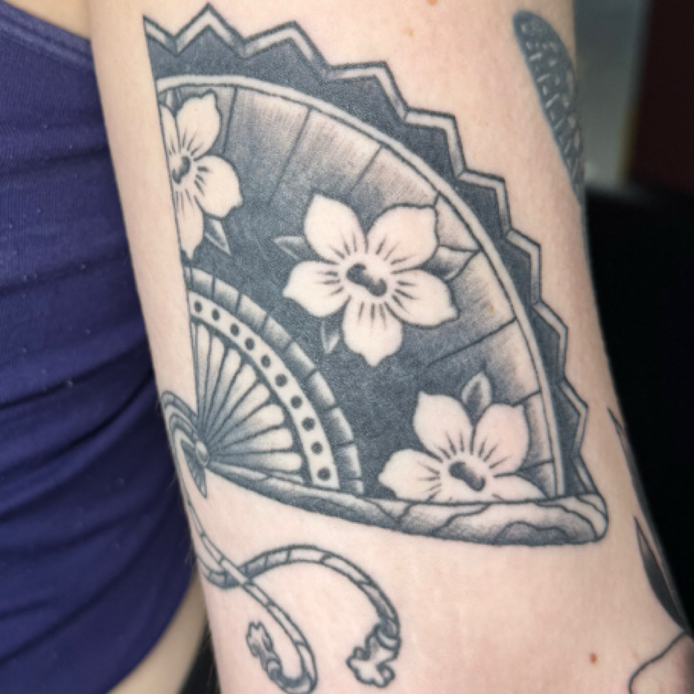 2 Hour Tattoo at VALENTINE TATTOO in Pocatello, ID
