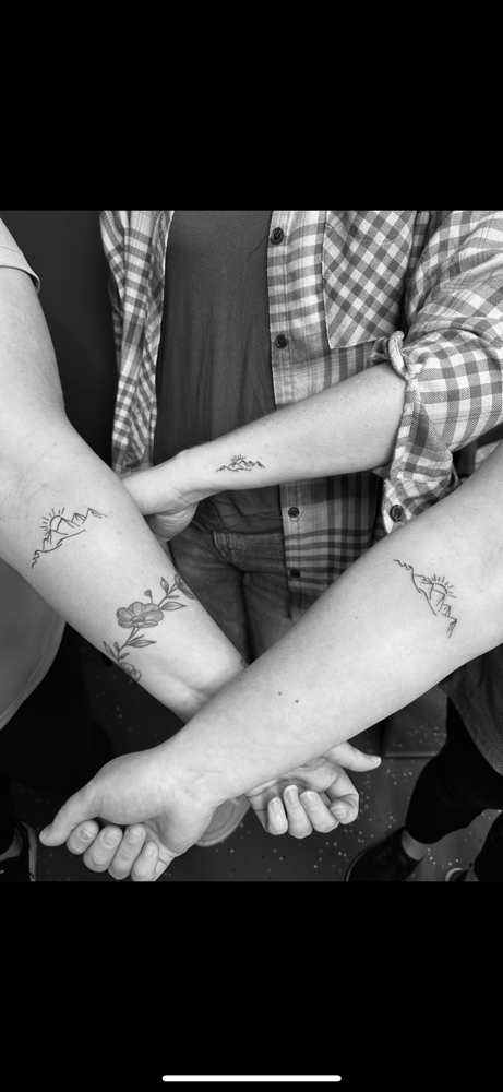 Tattoo w/ Friend