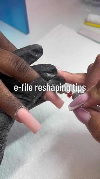 Reshape at Nailz By Holliwood in los Angelos, CA