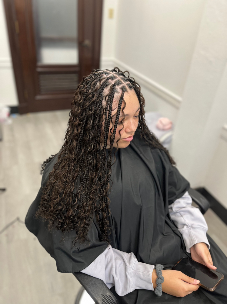 SMEDIUM KNOTLESS w/ Arly