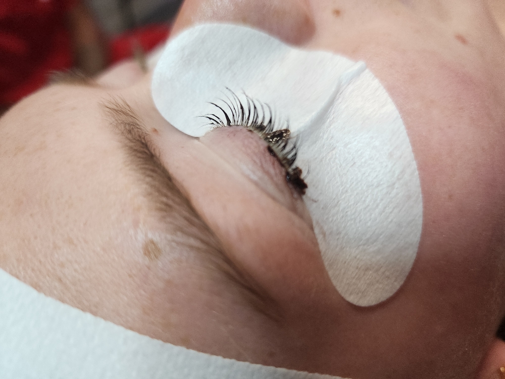 Radiant Lash Tint